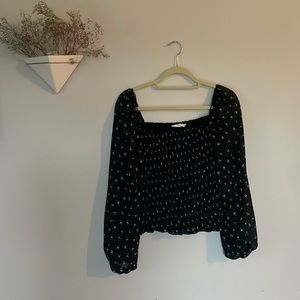 Black flower top
